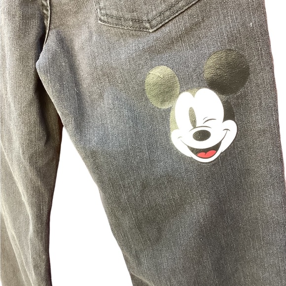 Levi’s X  Disney Jeans - Picture 3 of 11